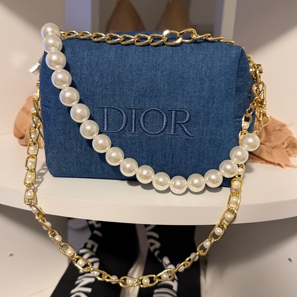 Sac Dior cosmétique
